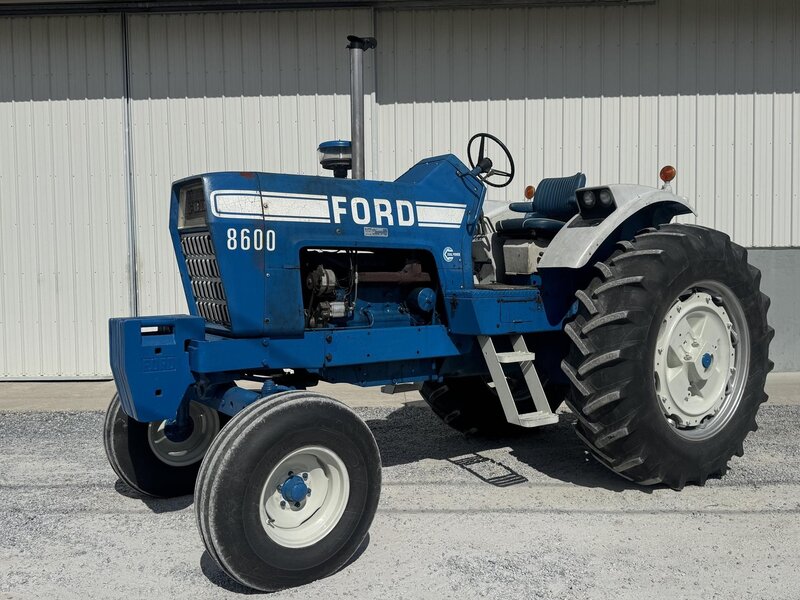 Used Ford 8600 Tractors for Sale - 2 Listings | Machinery Pete