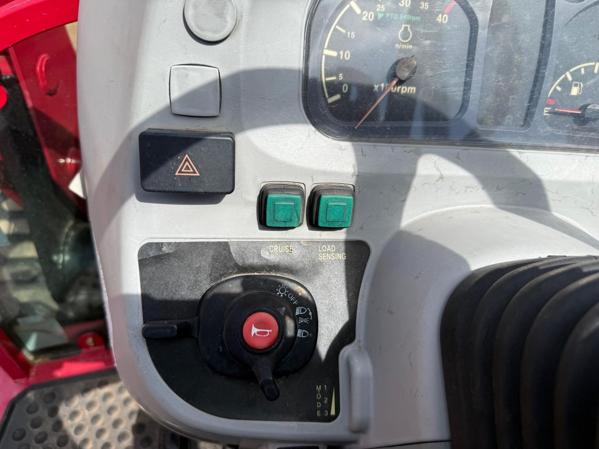 2019 Mahindra 2655 HST Tractor