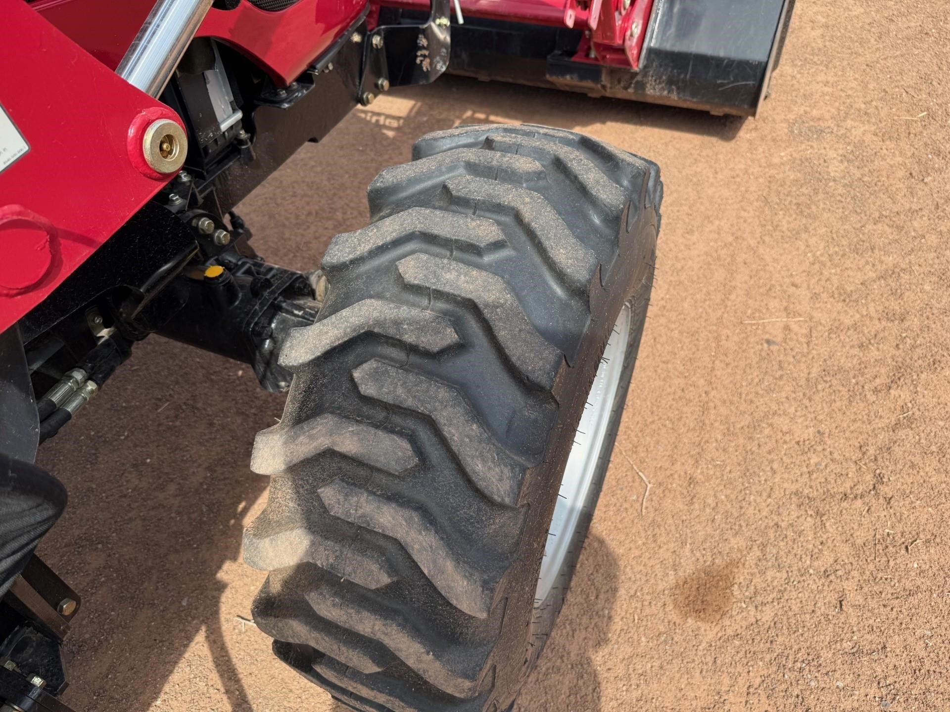 2019 Mahindra 2655 HST Tractor