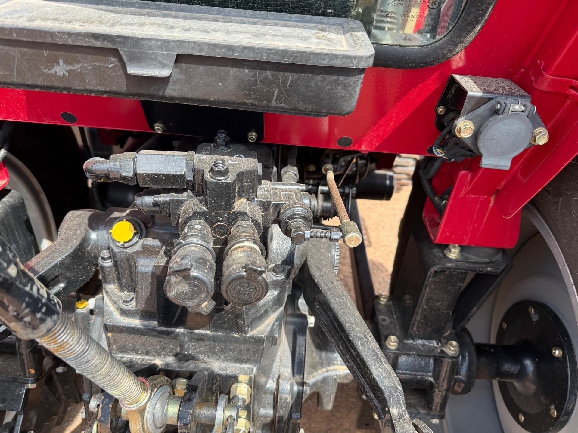 2019 Mahindra 2655 HST Tractor