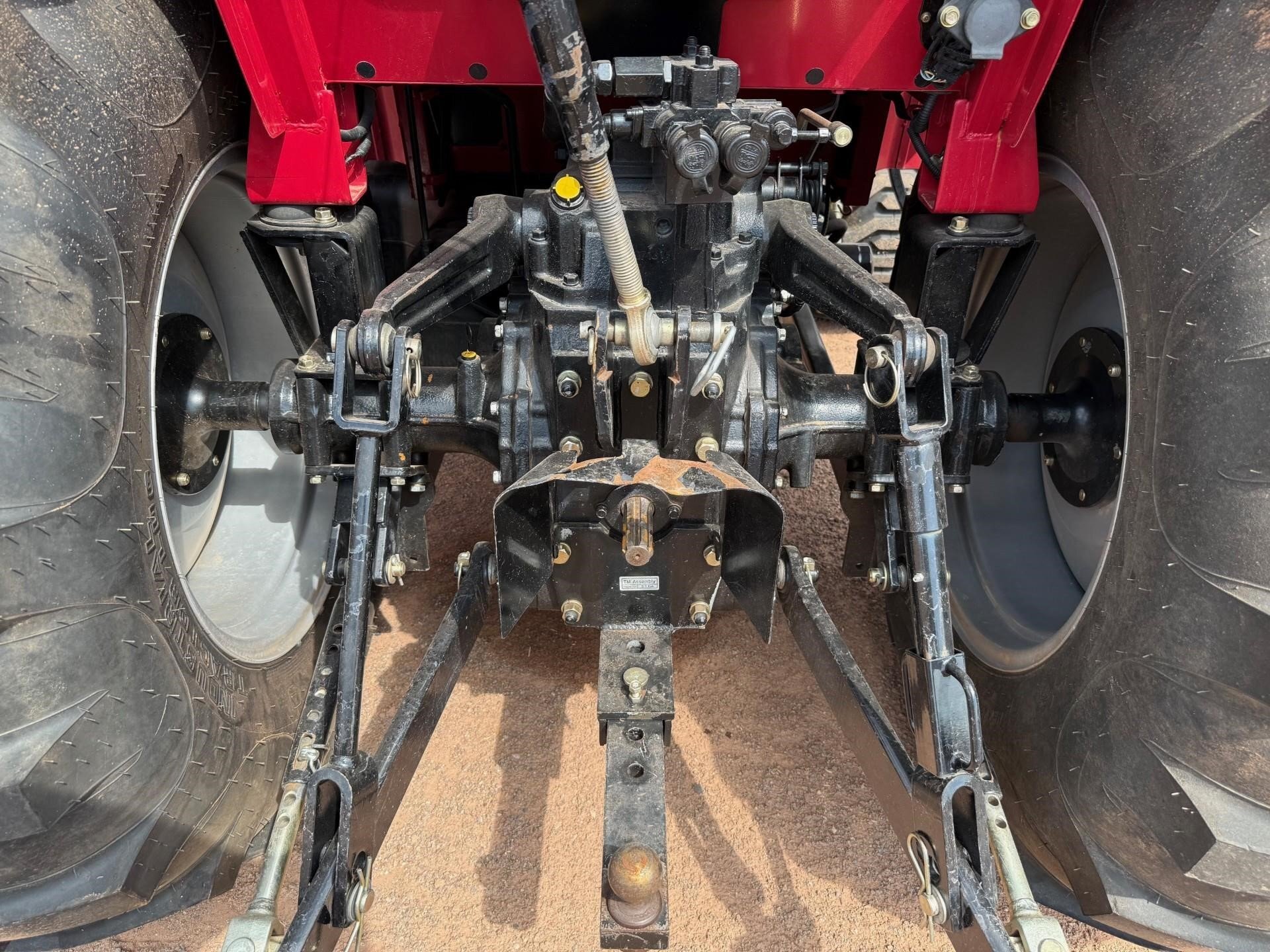 2019 Mahindra 2655 HST Tractor