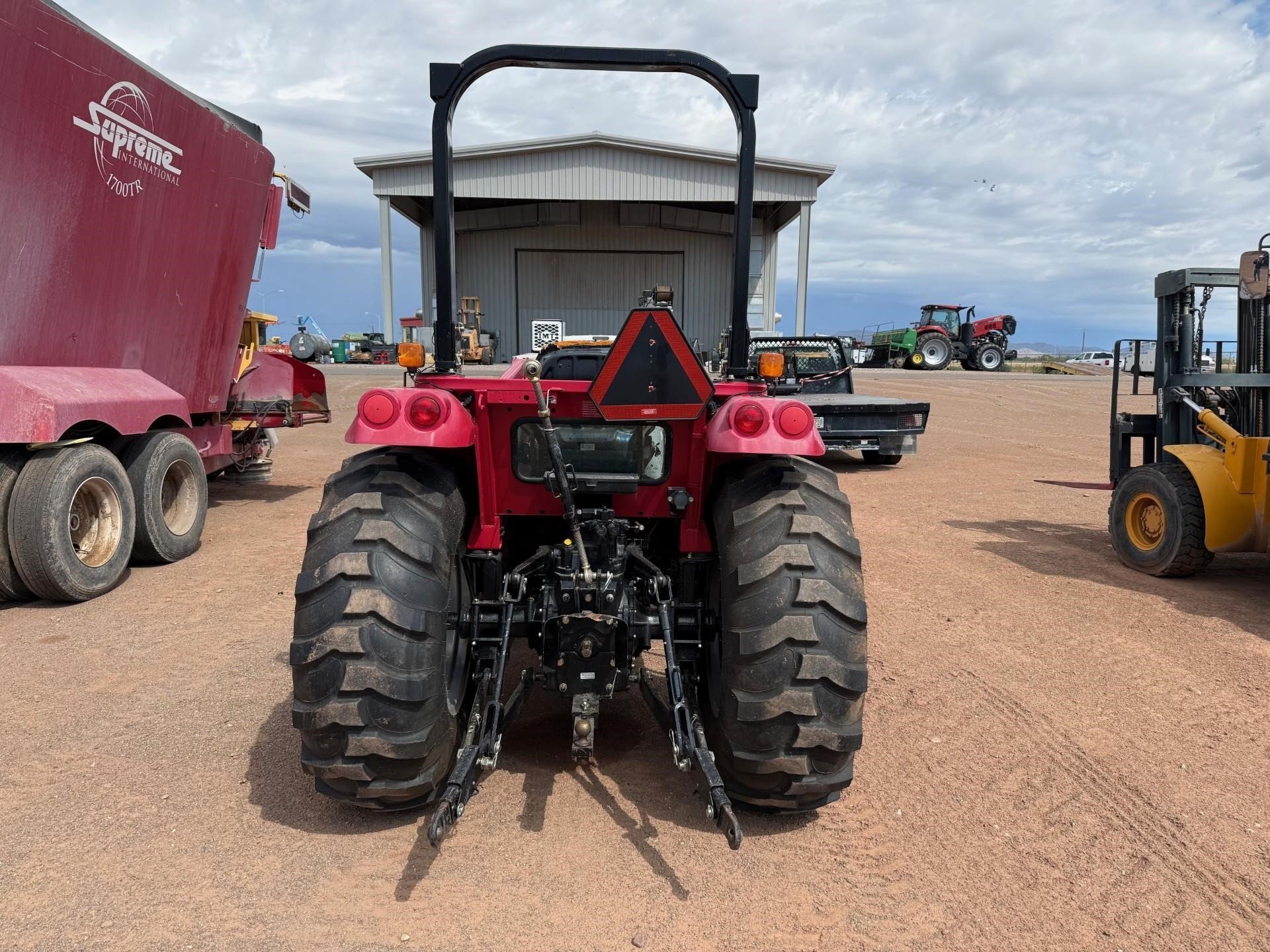 2019 Mahindra 2655 HST Tractor