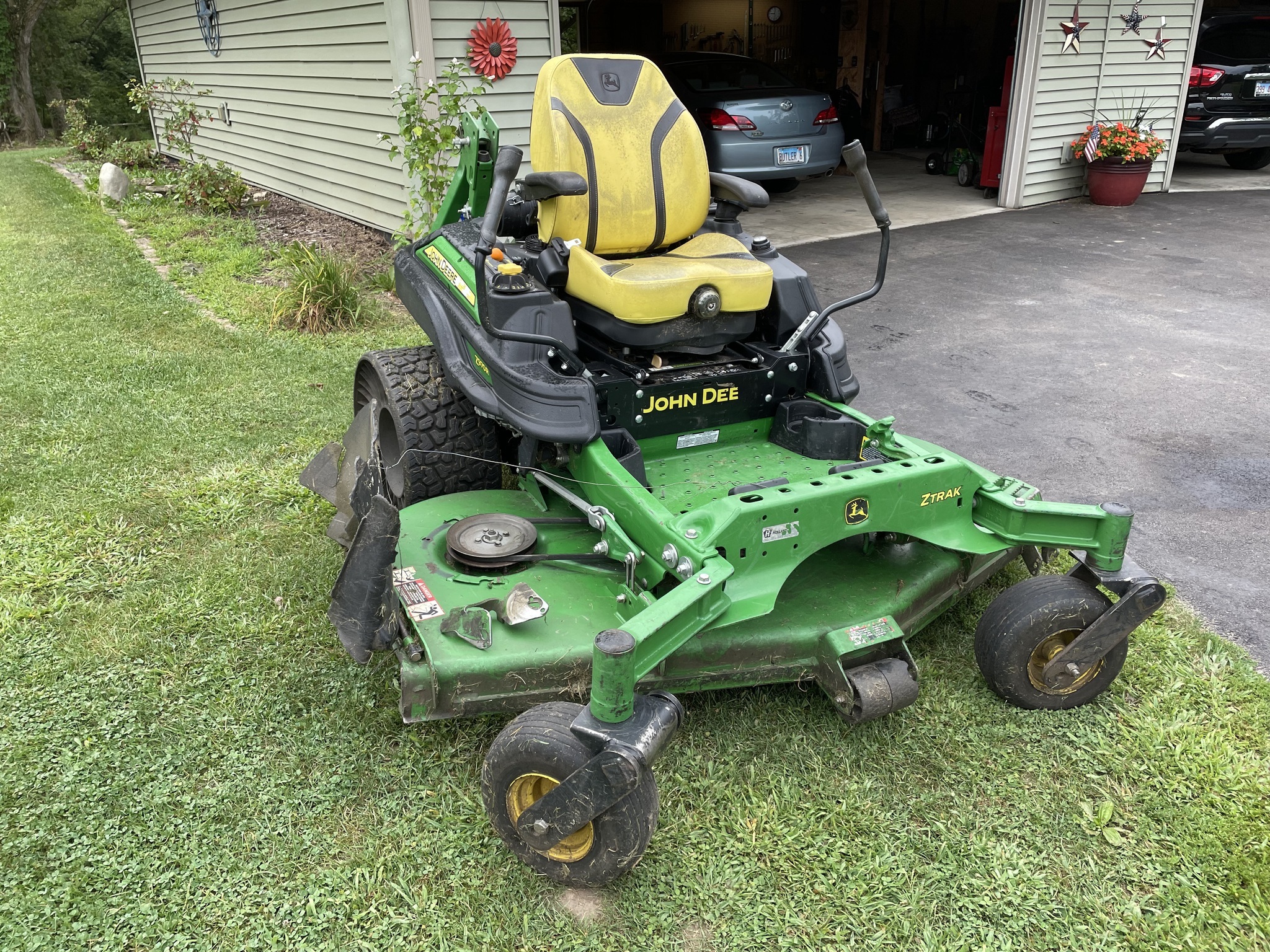 2020 John Deere Z970R Lawn Mower