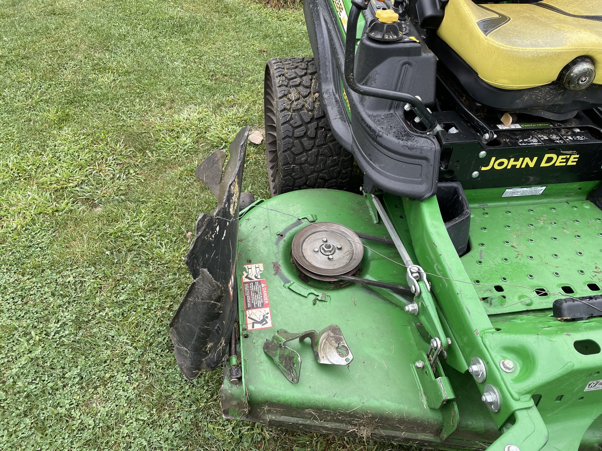 2020 John Deere Z970R Lawn Mower