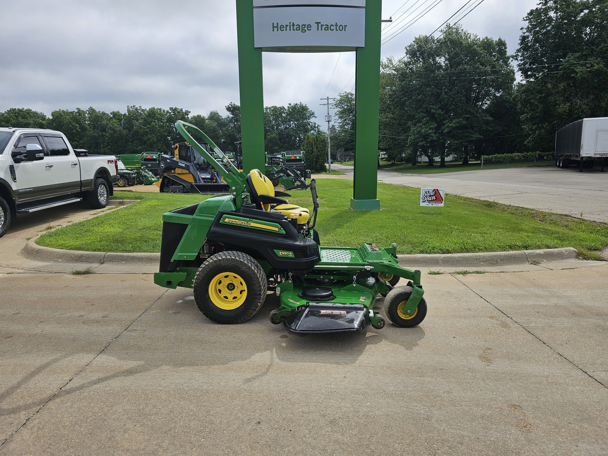 2018 John Deere Z997R Lawn Mower