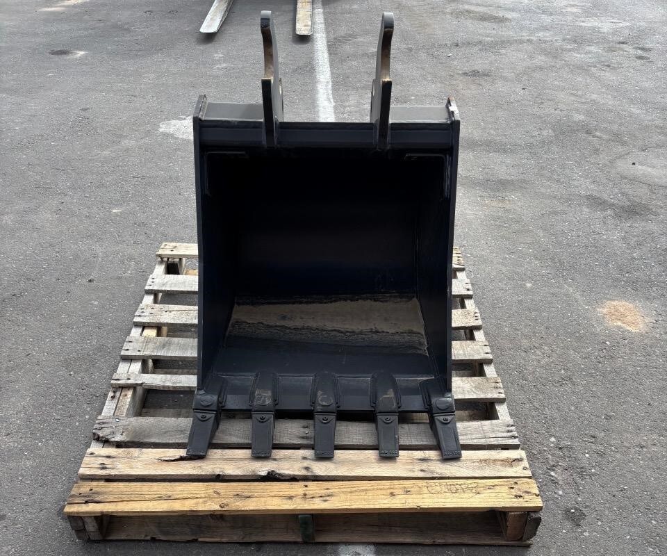 2025 Kubota K7919 Backhoe and Excavator Attachment