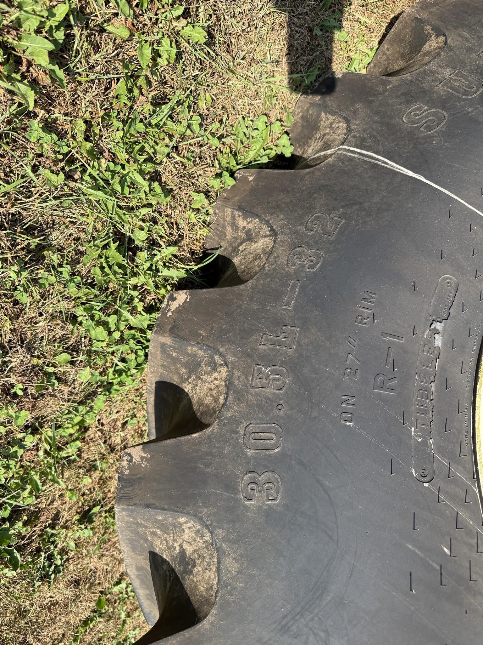  J&M 750-18 Grain Cart