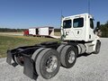2018 Freightliner Cascadia 125 Semi Trucks/Trailer