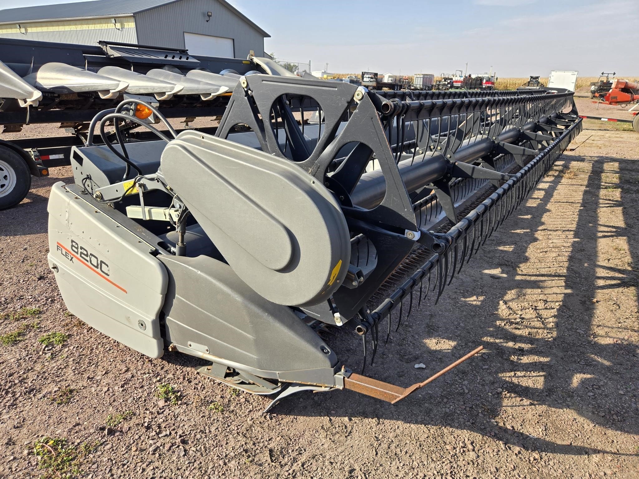 2010 Gleaner 8200 Platform