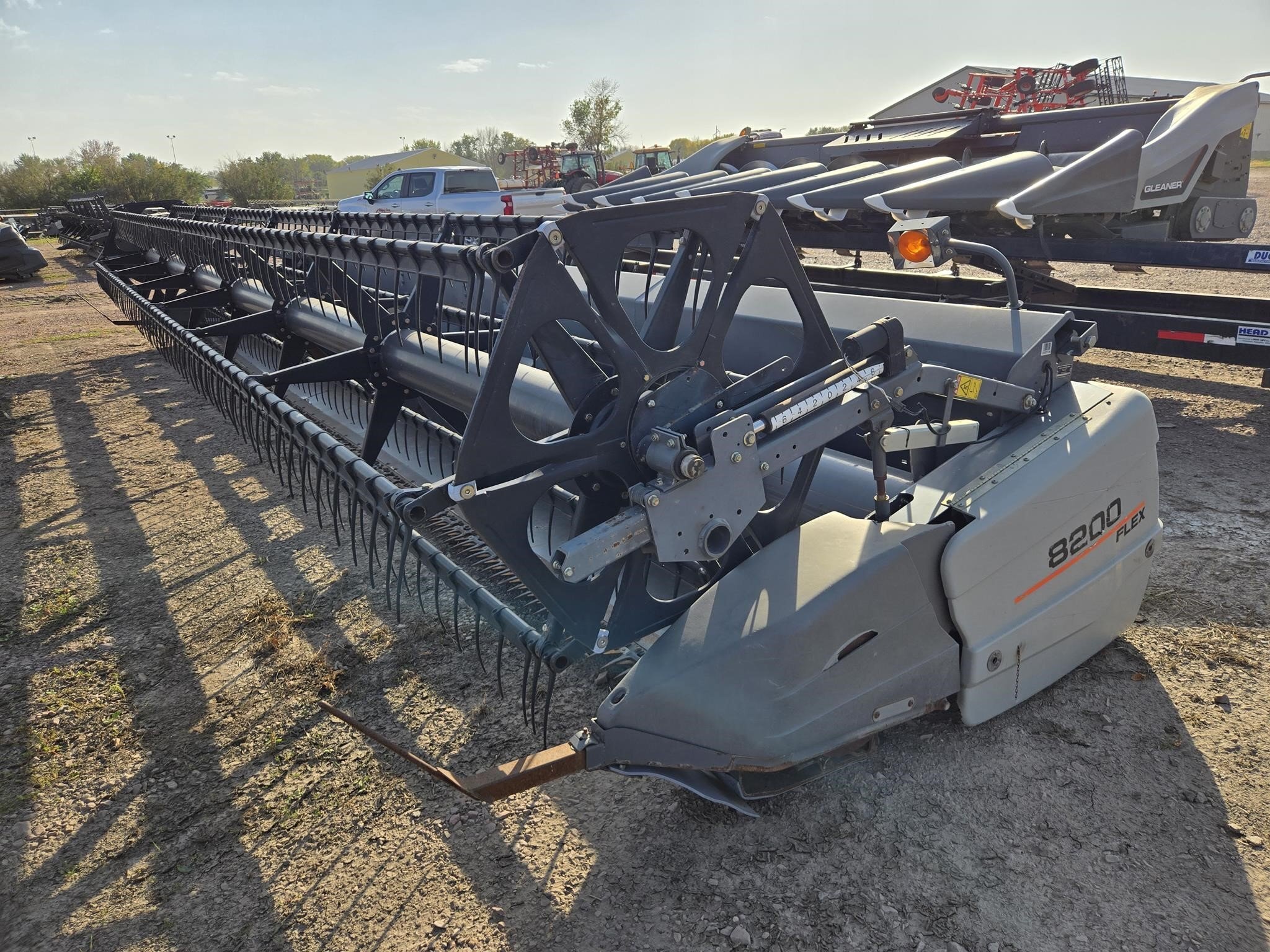 2010 Gleaner 8200 Platform