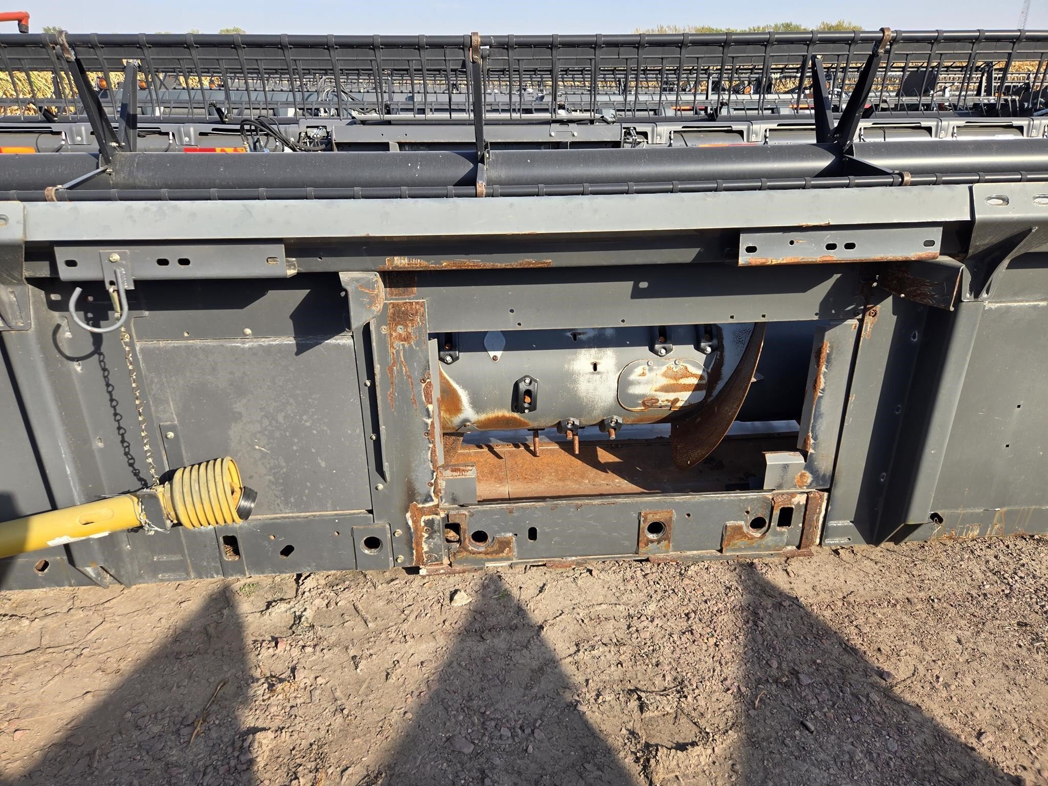 2010 Gleaner 8200 Platform