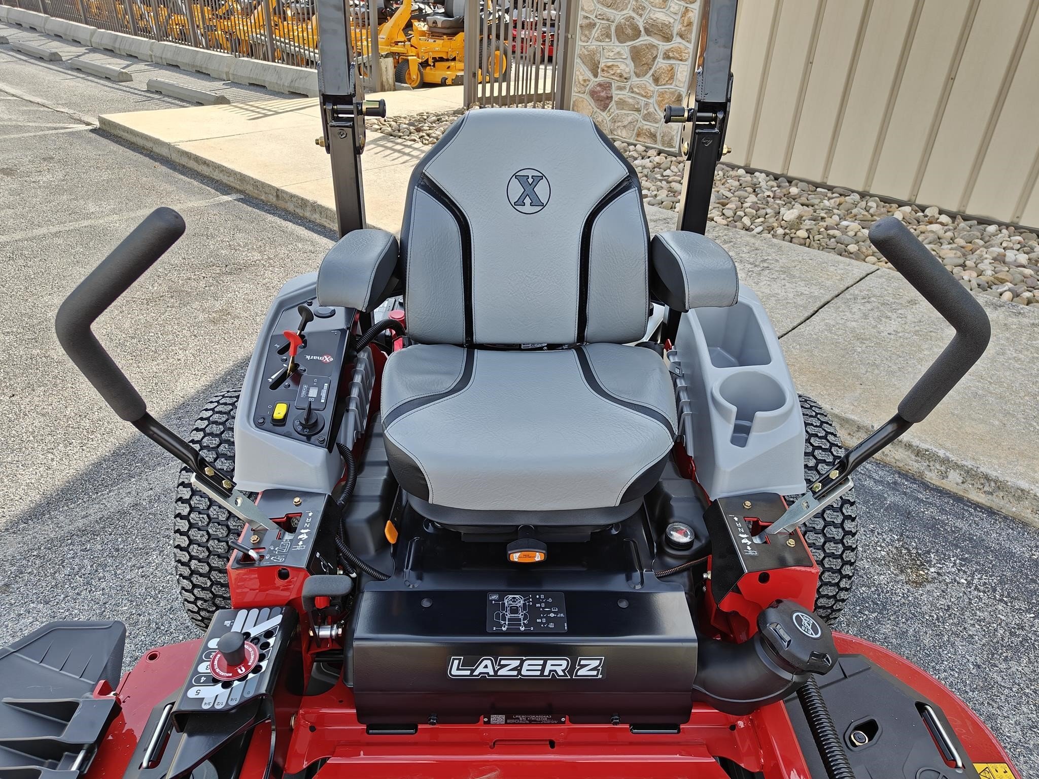 2025 Exmark LRE801GKA604A3 Lawn Mower