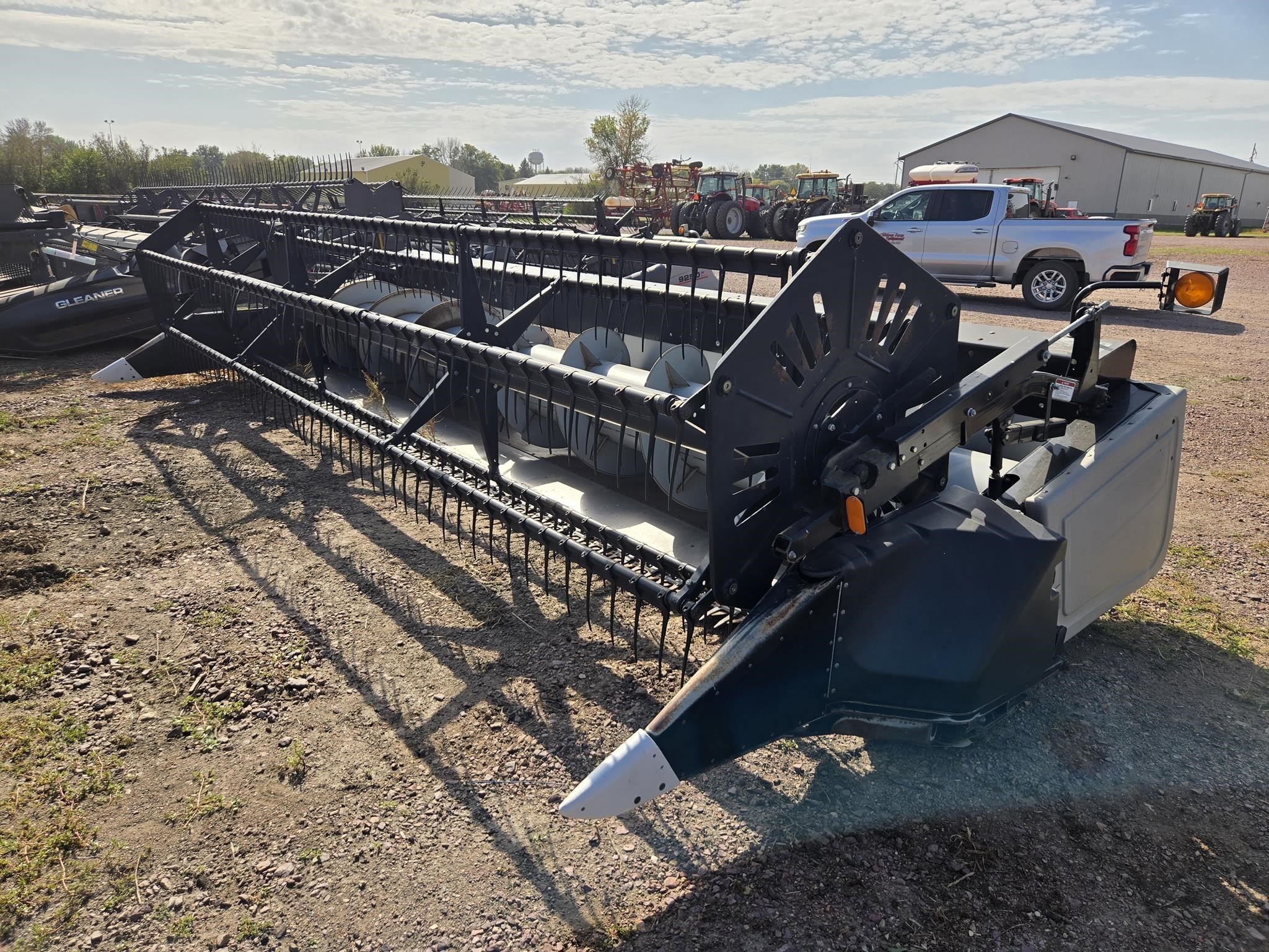1998 Gleaner 820 Platform