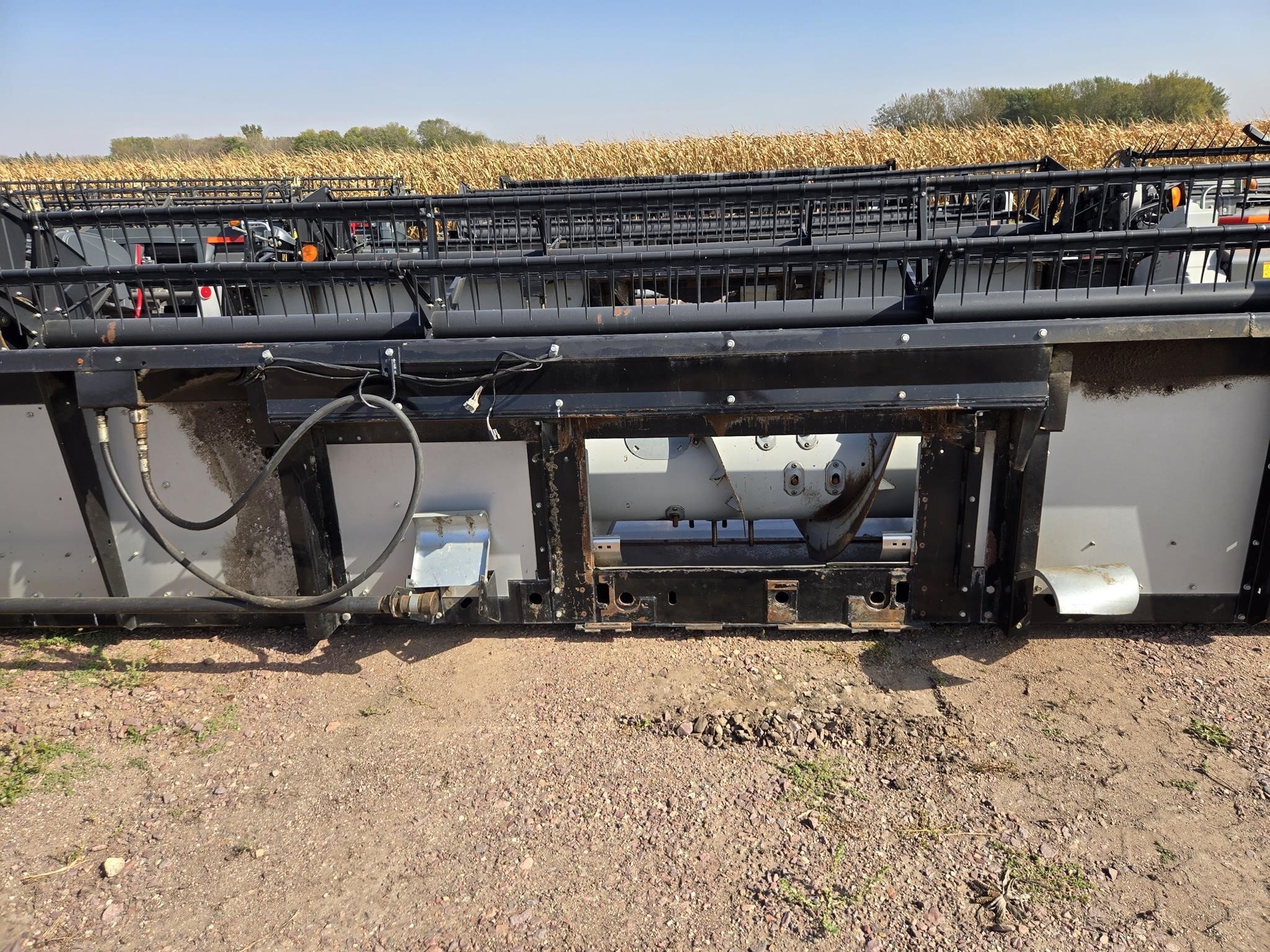 1998 Gleaner 820 Platform