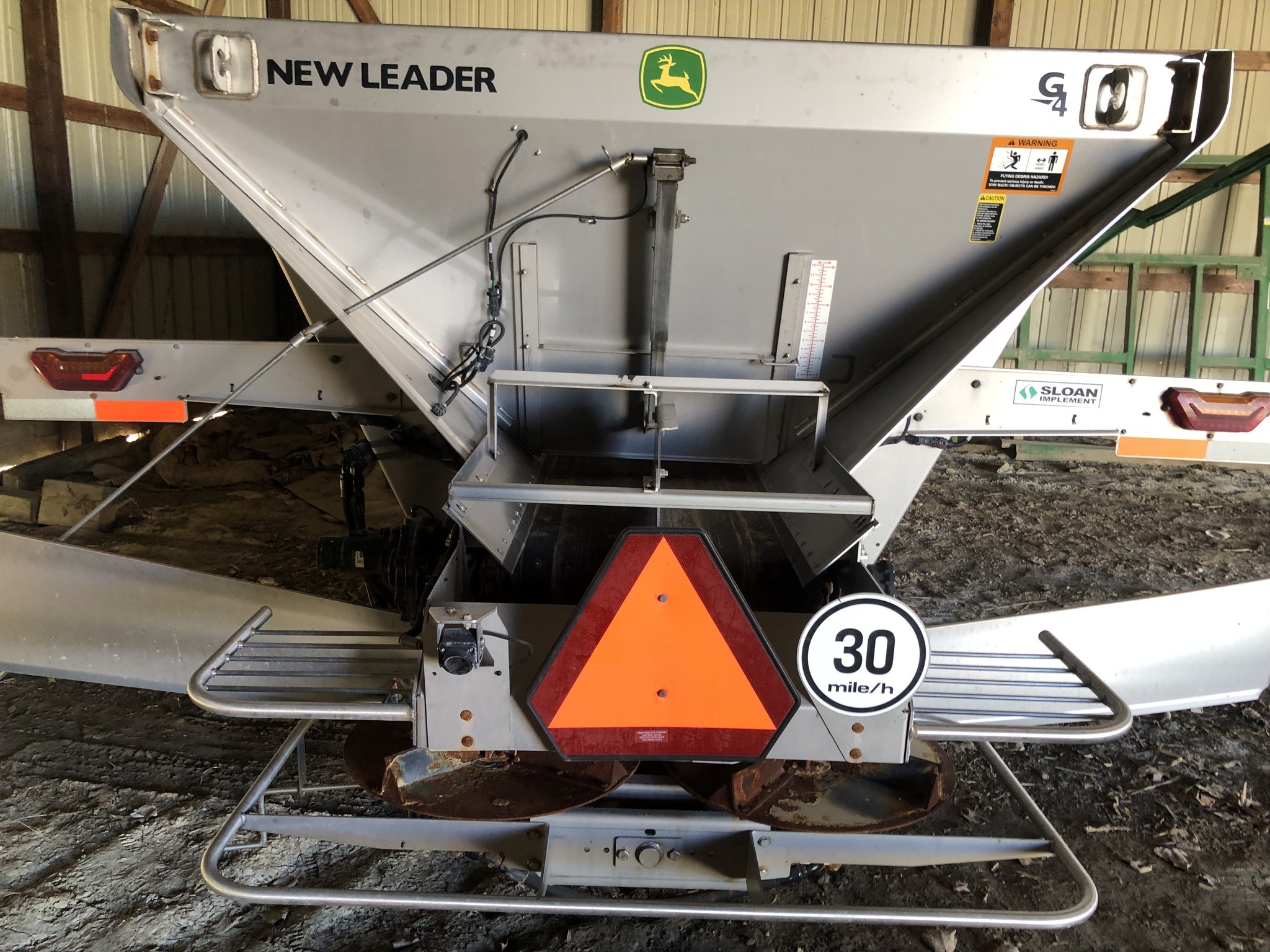 2022 John Deere DS20 Self-Propelled Fertilizer Spreader