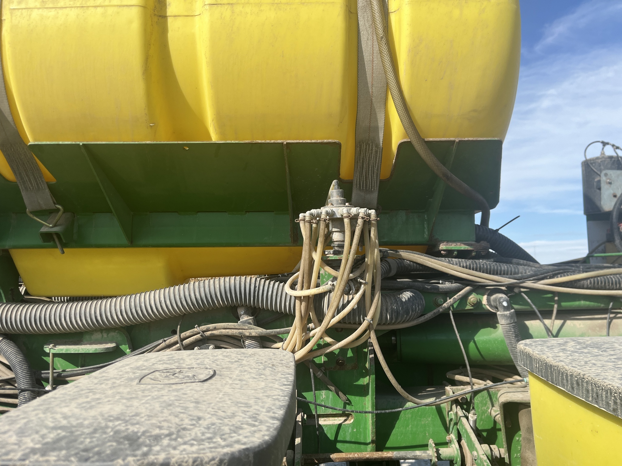 2004 John Deere 1770NT Planter
