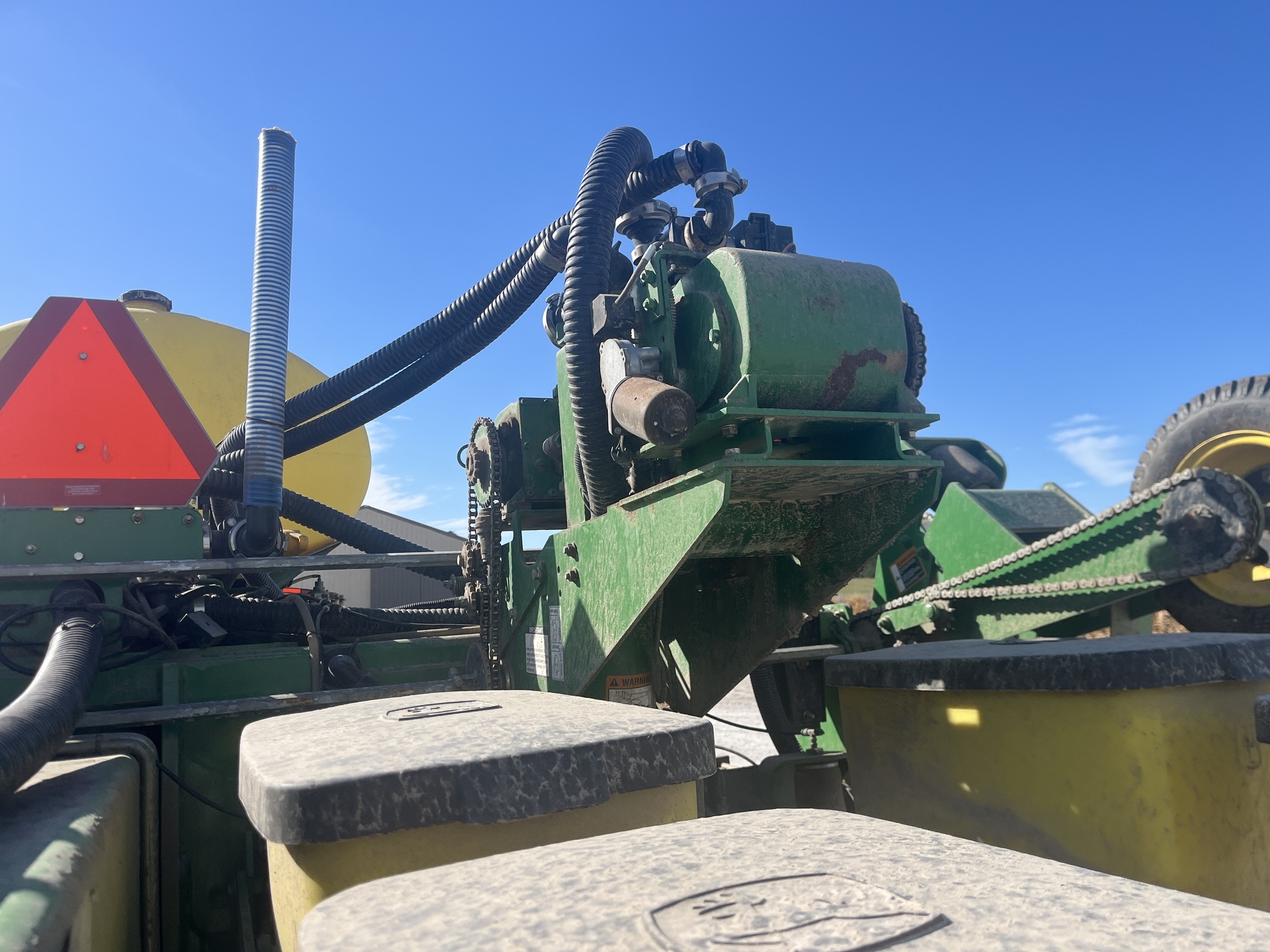2004 John Deere 1770NT Planter
