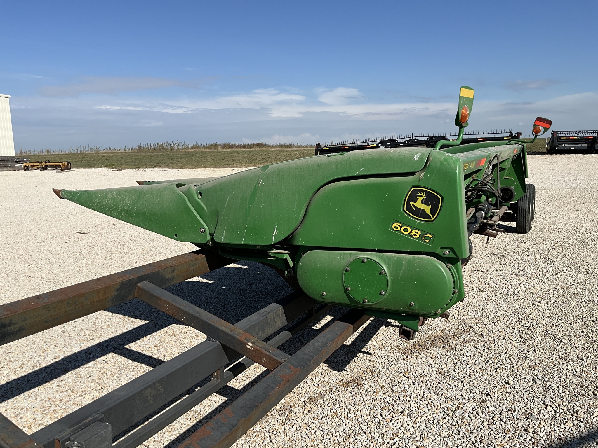 2010 John Deere 608C Corn Head
