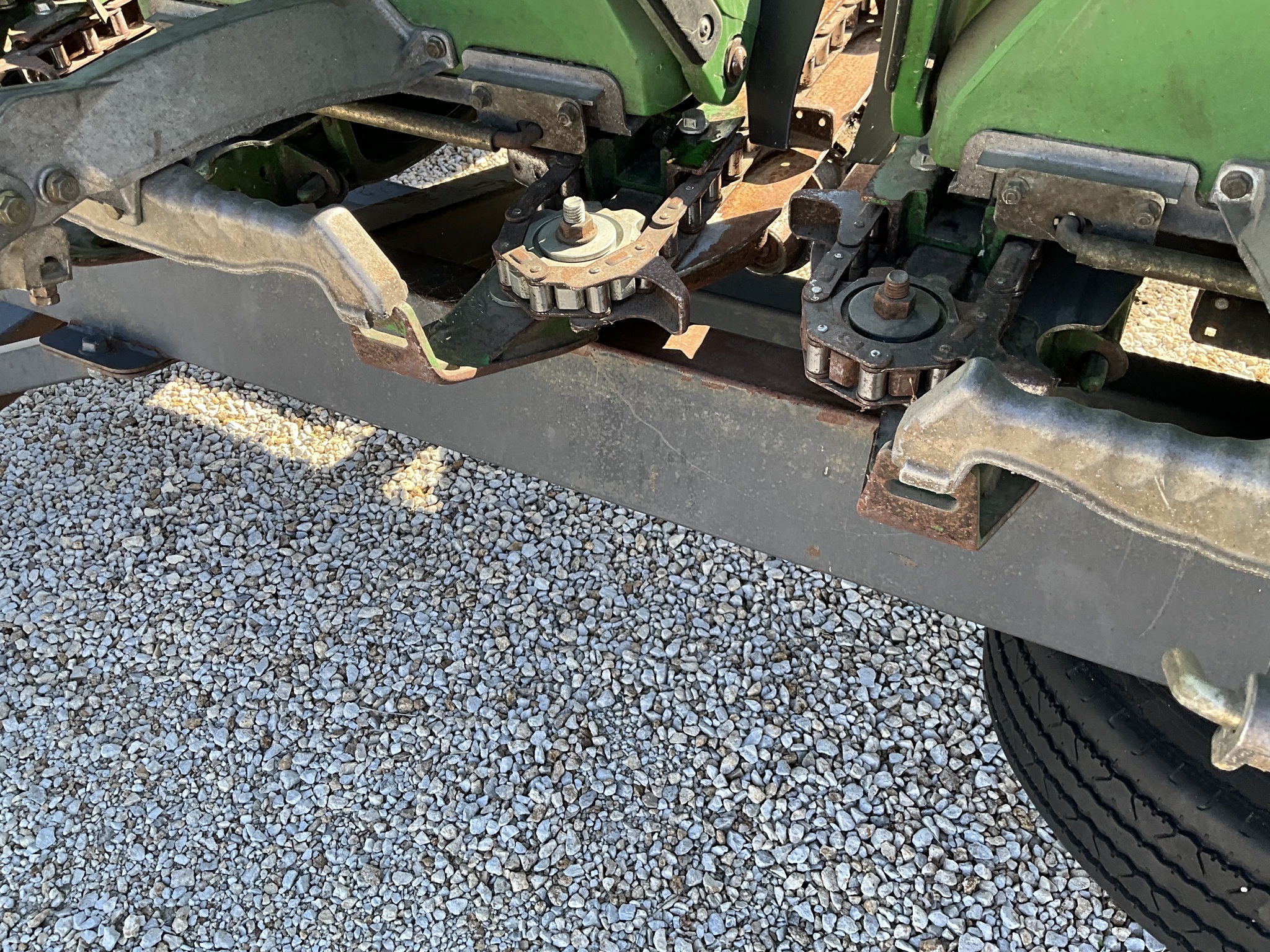 2010 John Deere 608C Corn Head