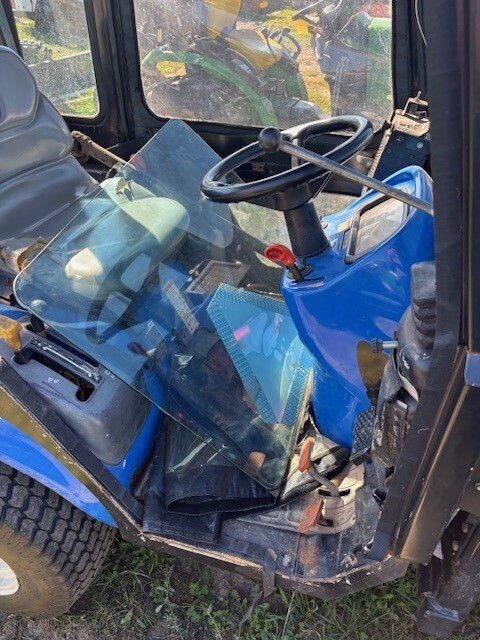  New Holland TZ18DA Tractor