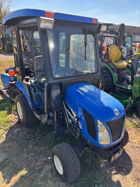  New Holland TZ18DA Tractor