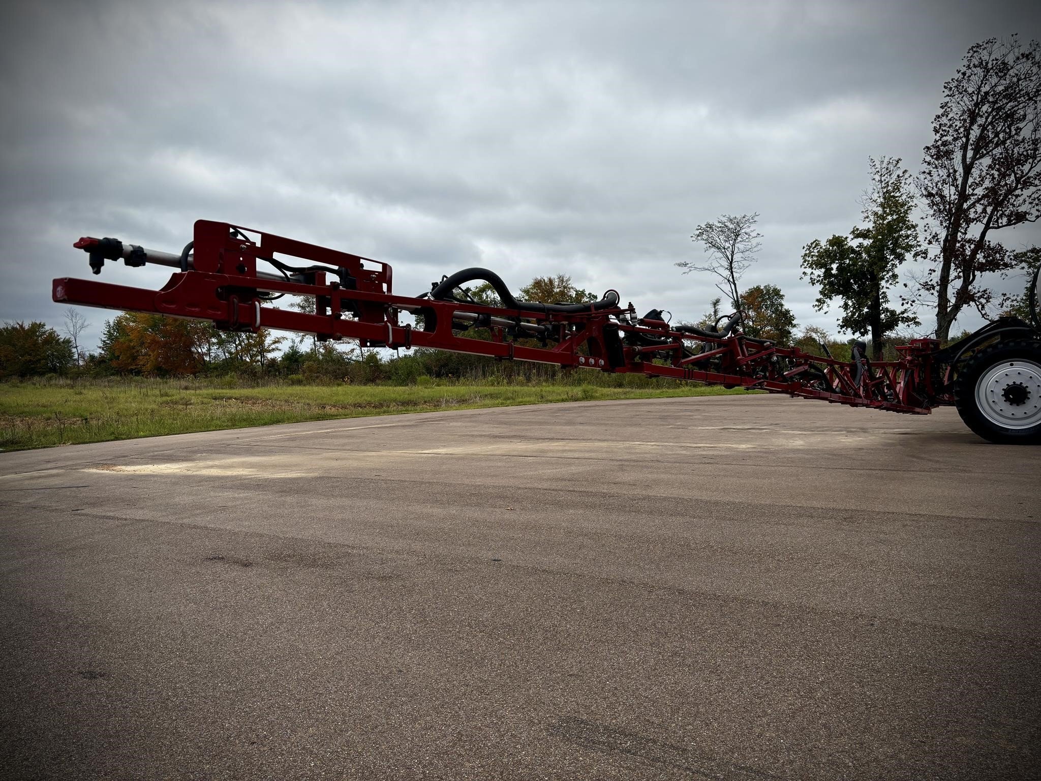 2019 Case IH TRIDENT 5550 Self-Propelled Sprayer
