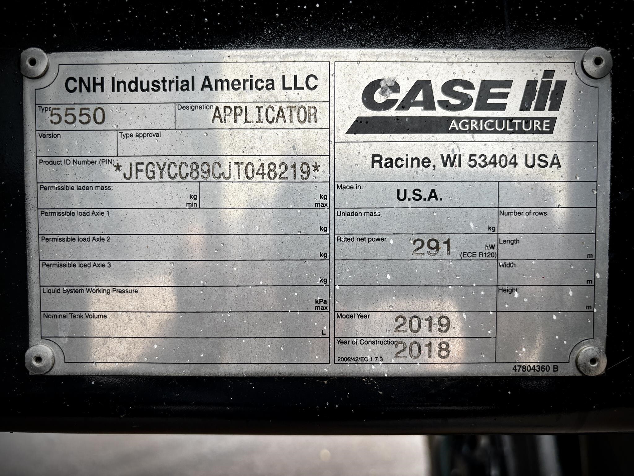 2019 Case IH TRIDENT 5550 Self-Propelled Sprayer