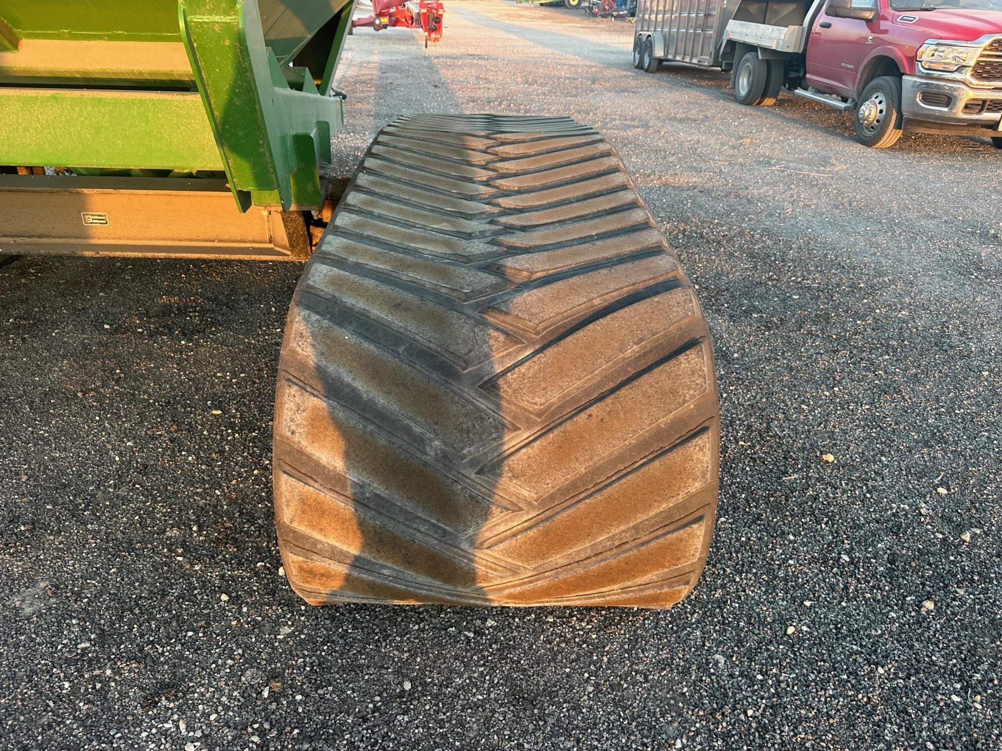 2014 Demco 1150 Grain Cart