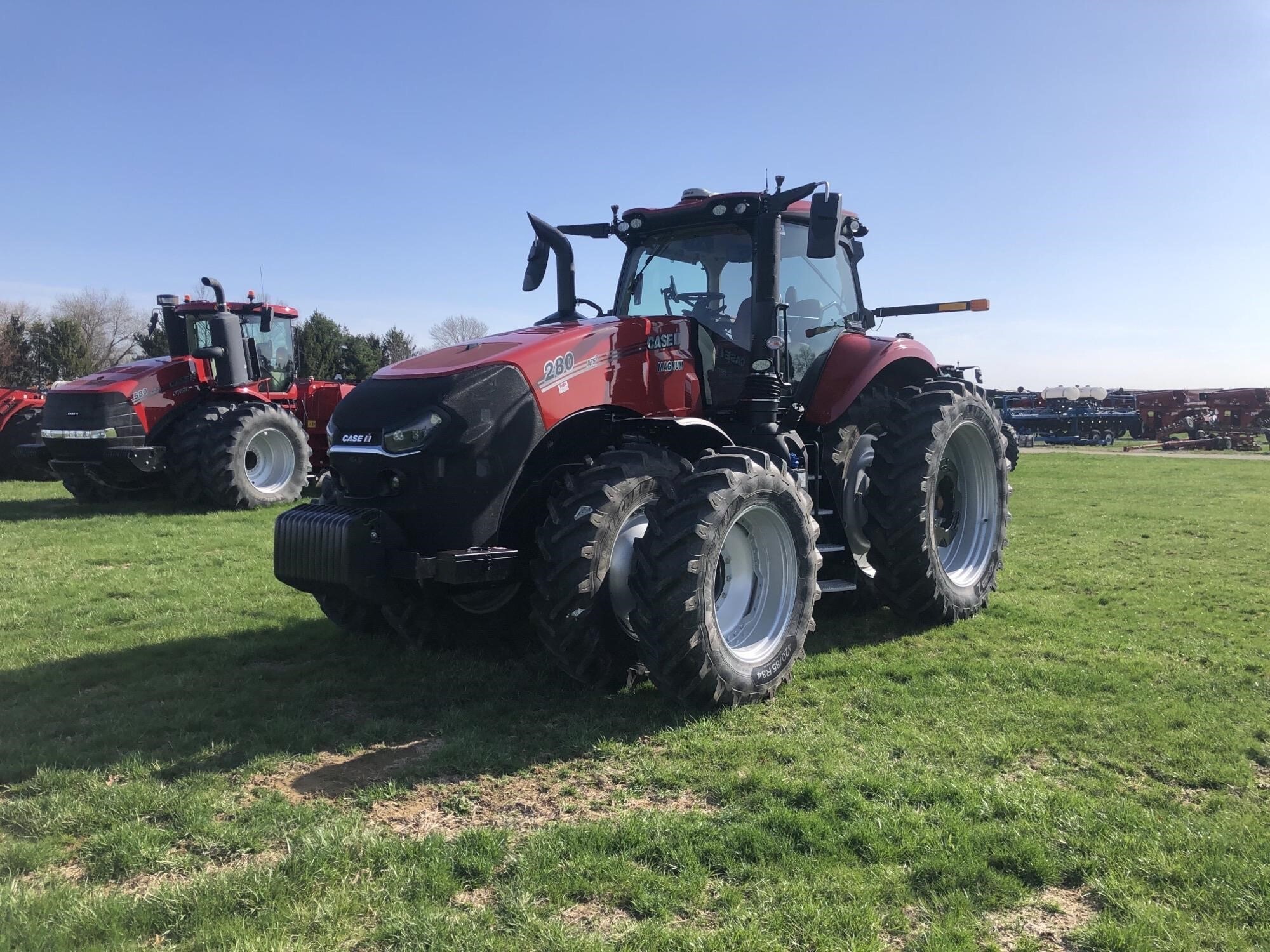 2023 Case IH MAGNUM 280 AFS CONNECT Tractor
