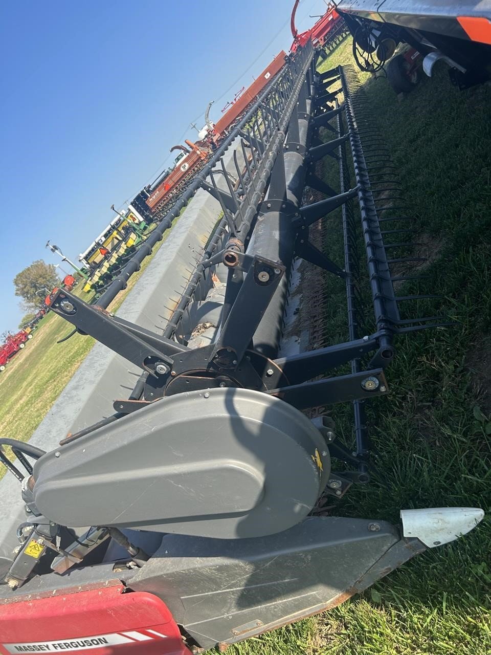 2013 Massey Ferguson 8200 Platform