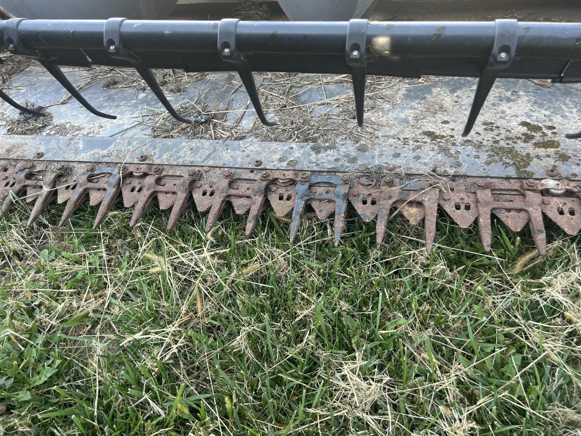 2013 Massey Ferguson 8200 Platform