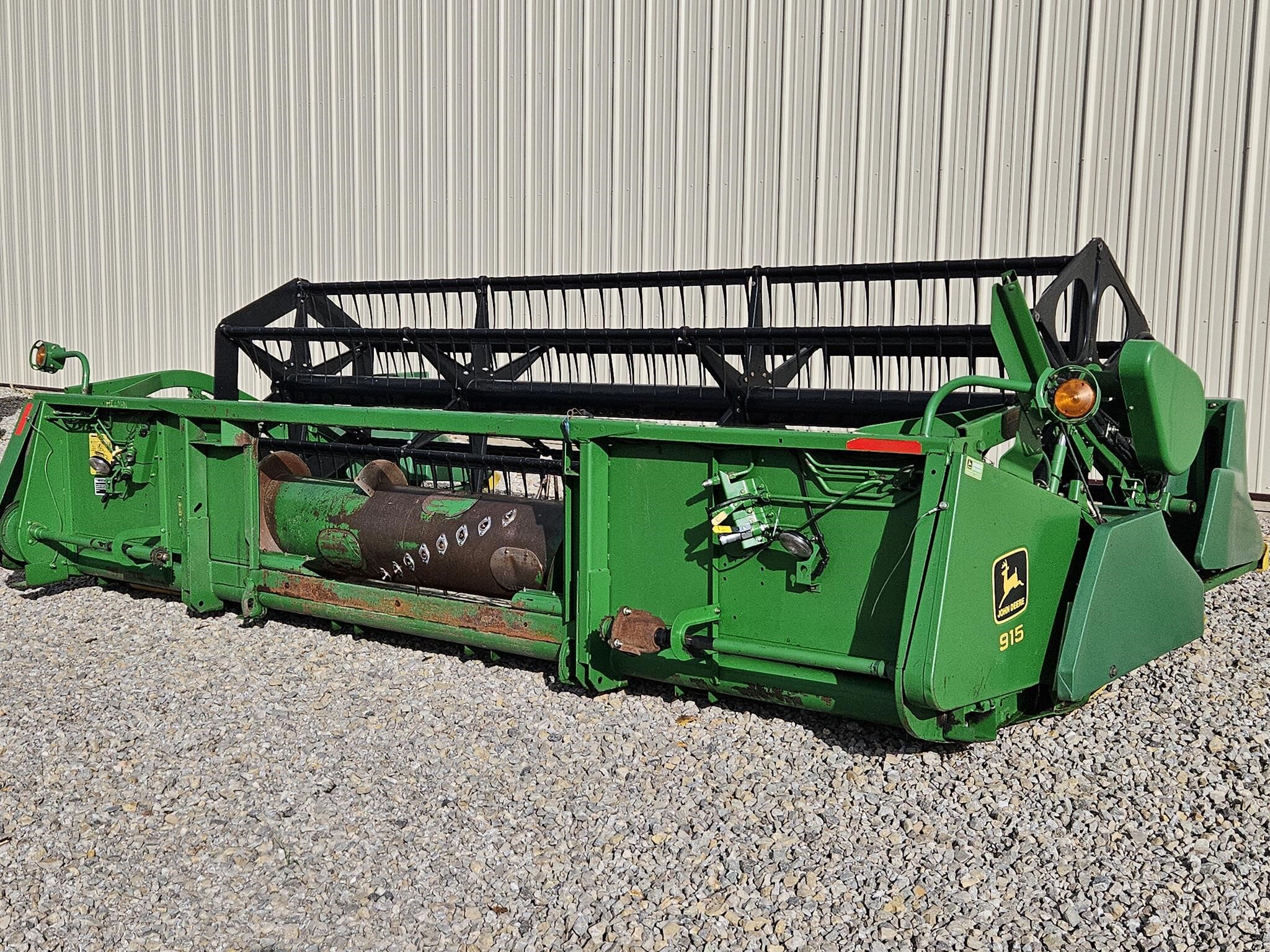 1997 John Deere 915F Platform