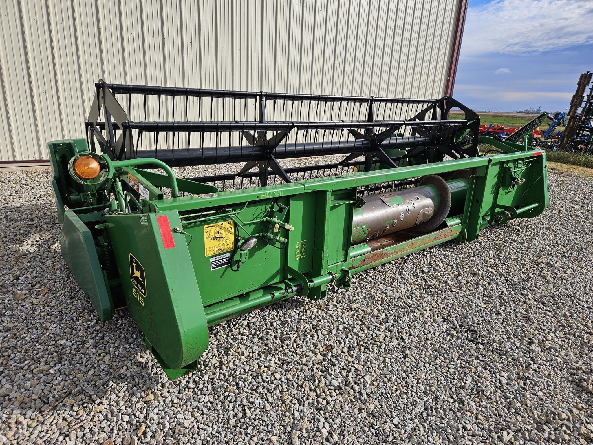 1997 John Deere 915F Platform