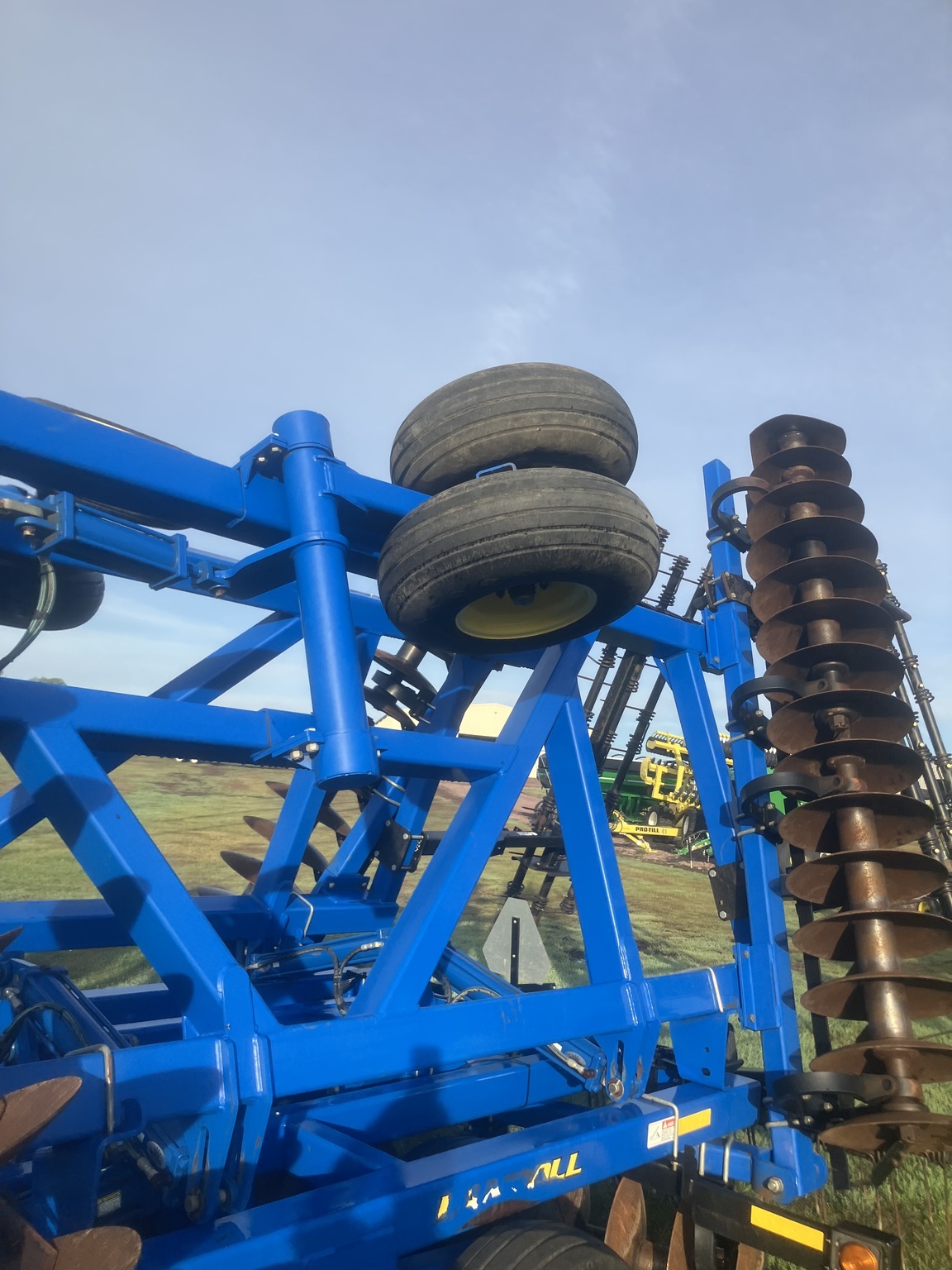 2011 Landoll 6230 Disk