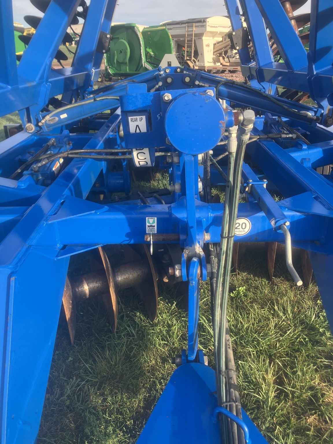 2011 Landoll 6230 Disk