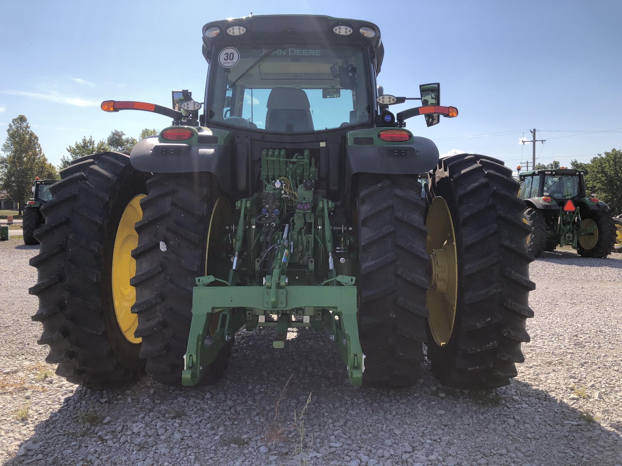 2024 John Deere 6R 195 Tractor