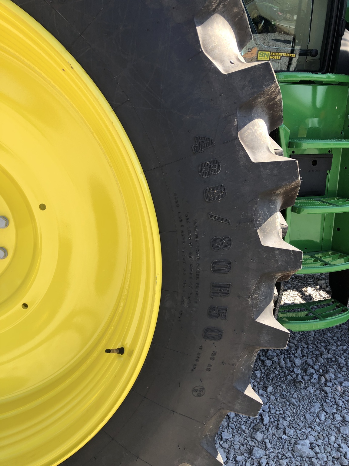 2024 John Deere 6R 195 Tractor