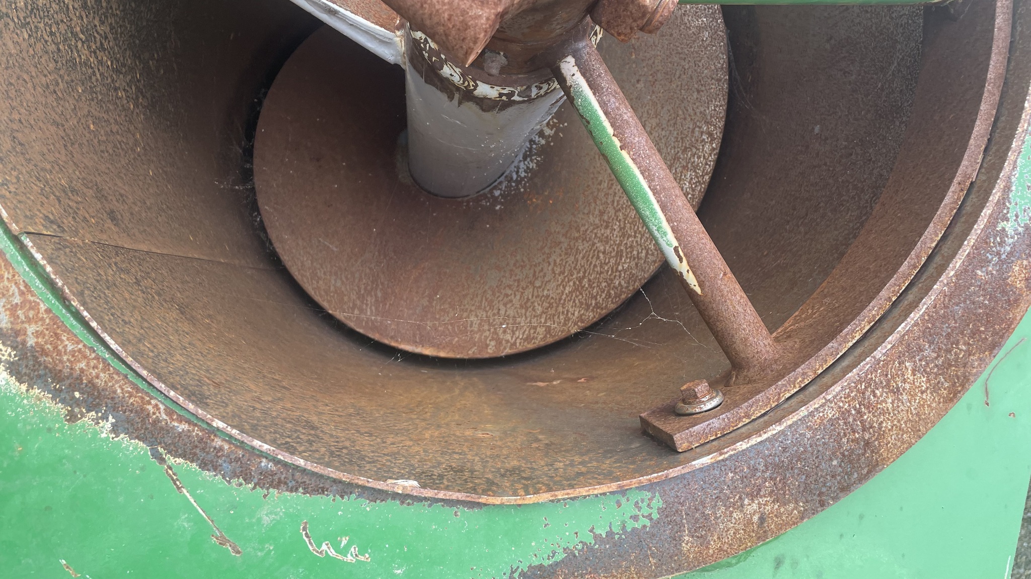 2010 J&M 1325-20S Grain Cart