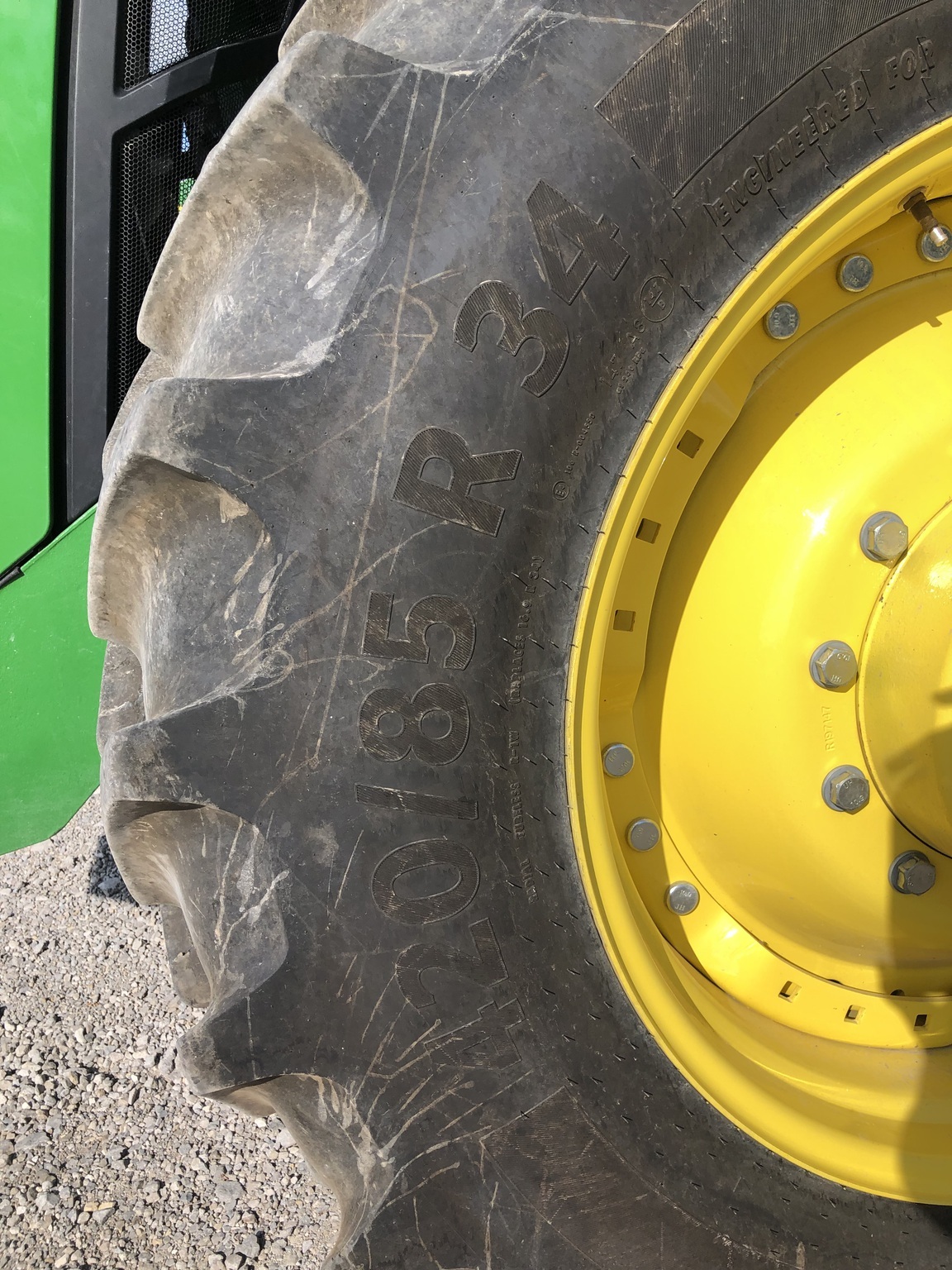 2024 John Deere 8R 250 Tractor