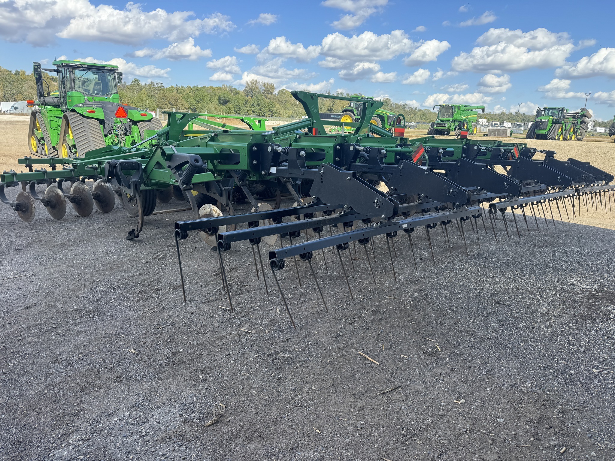 2023 John Deere 2730 In-Line Ripper