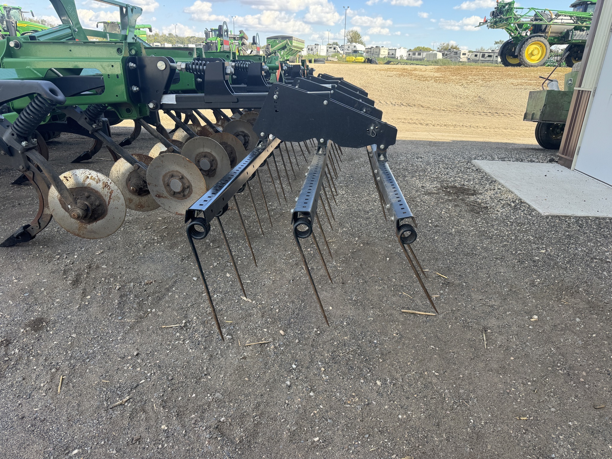 2023 John Deere 2730 In-Line Ripper