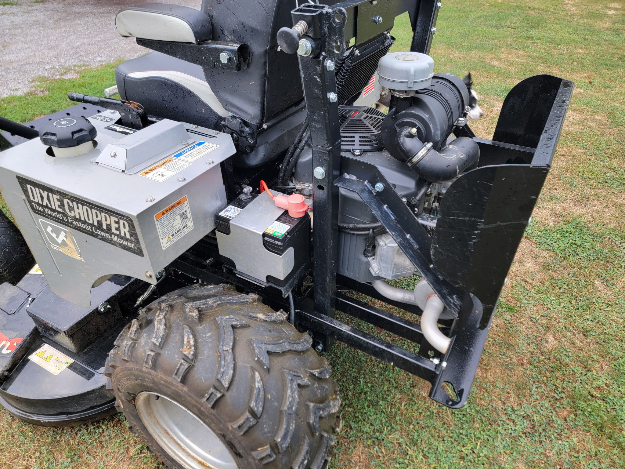 2023 Dixie Chopper XCALIBER 3366 Lawn Mower