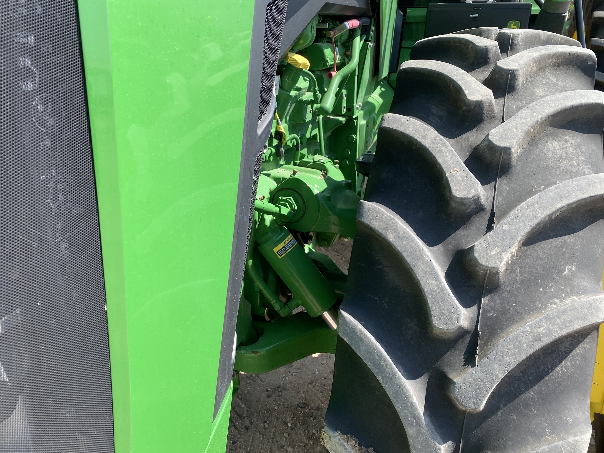 2024 John Deere 8R 370 Tractor