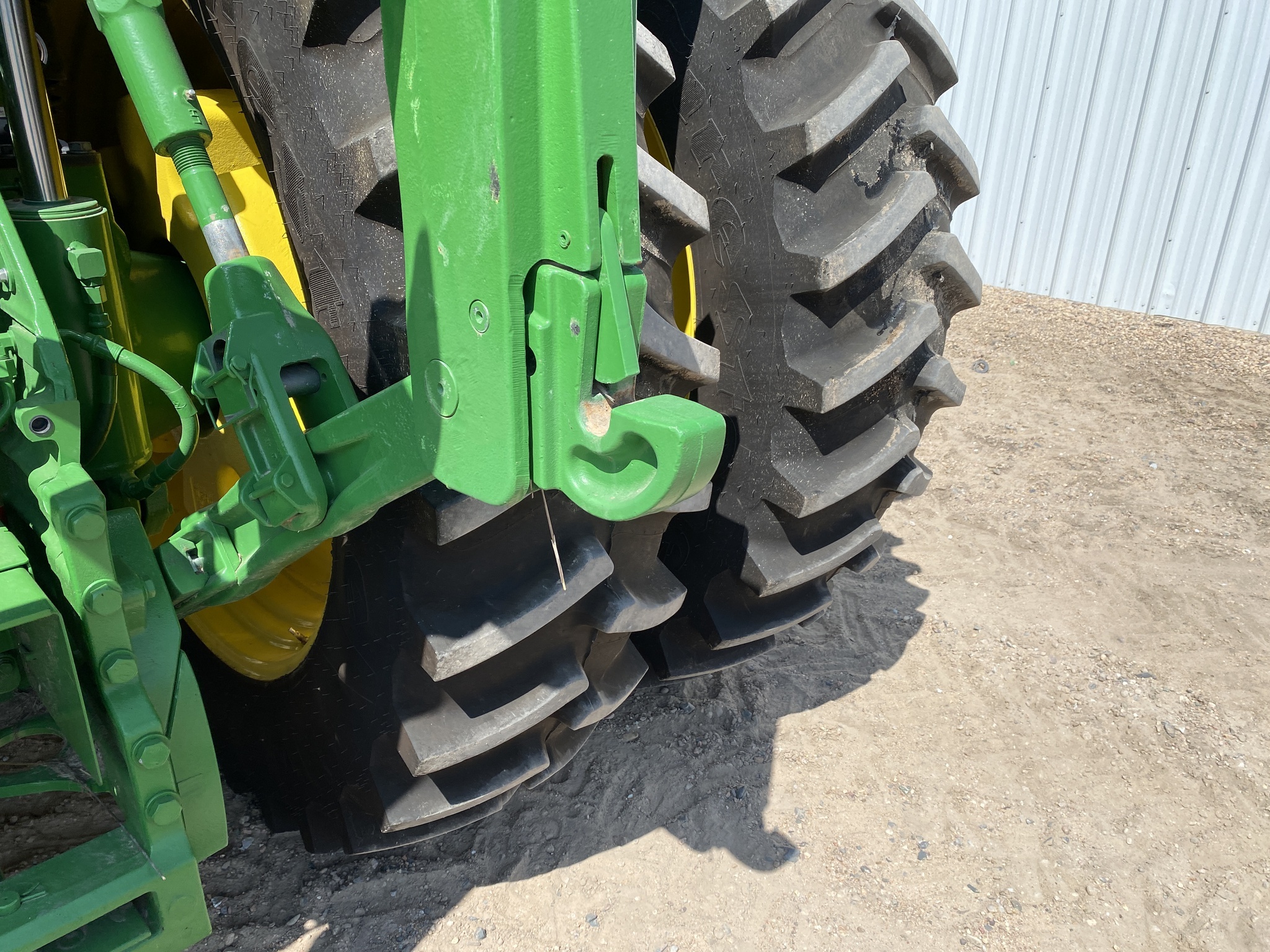 2024 John Deere 8R 370 Tractor