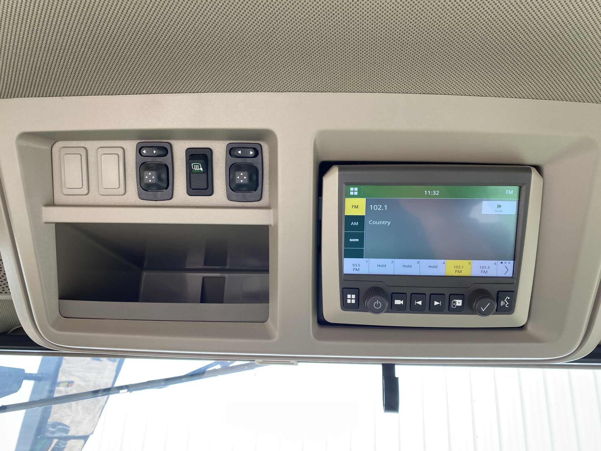 2024 John Deere 8R 370 Tractor