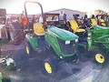 2017 John Deere 1023E Tractor