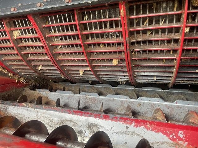 2004 Case IH 2388 Combine