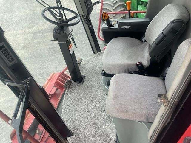 2004 Case IH 2388 Combine