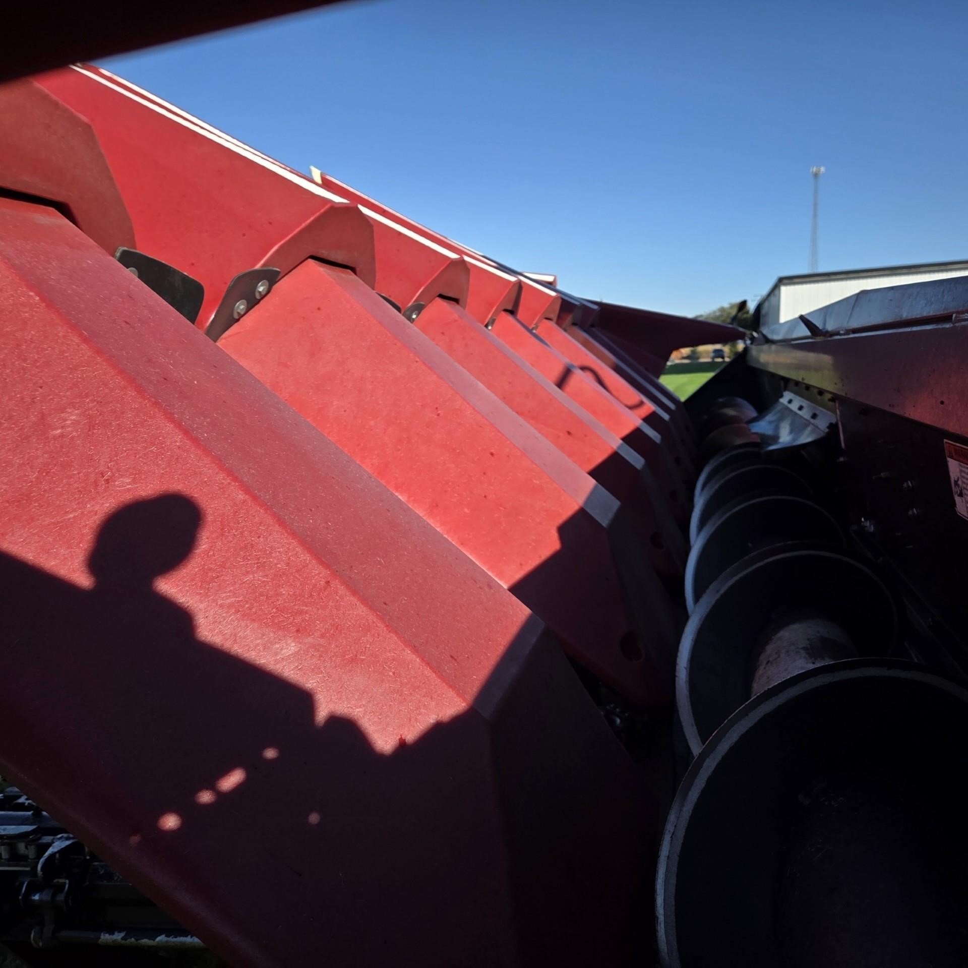 2010 Drago 830 Corn Head