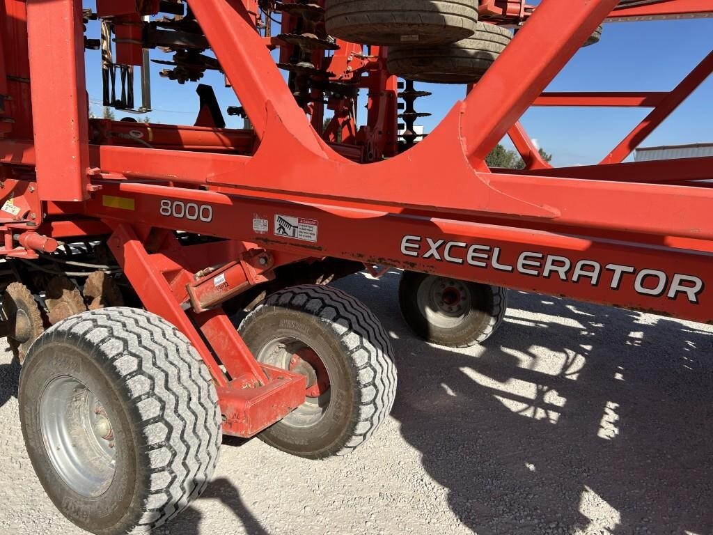 2013 Krause Excelerator 8000 Vertical Tillage